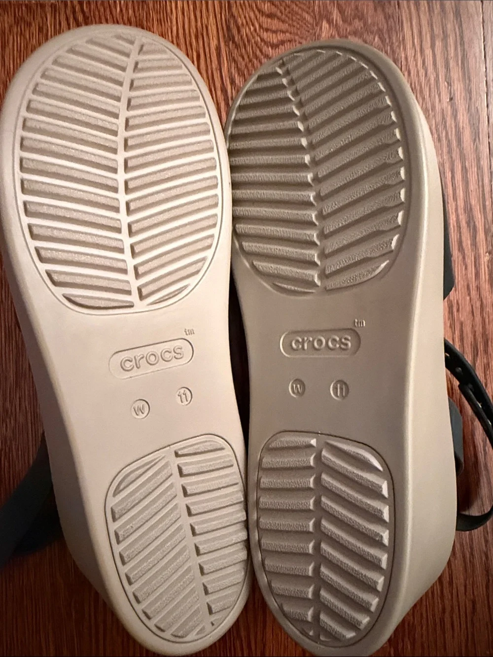 New! Crocs Women's Brooklyn Ankle Strap Wedges